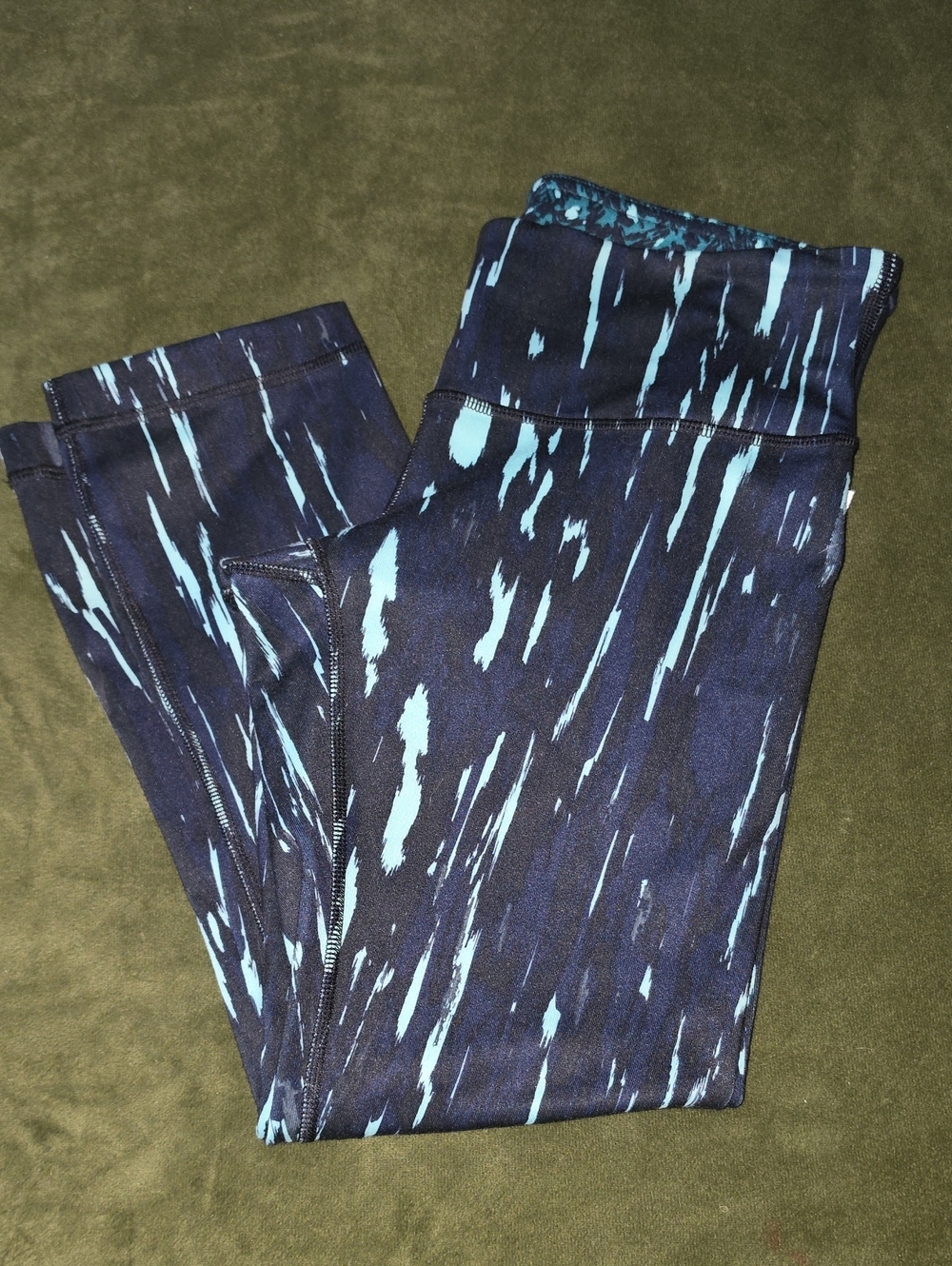 lululemon athletica Navy and Light Blue Streaked High-Rise Leggings